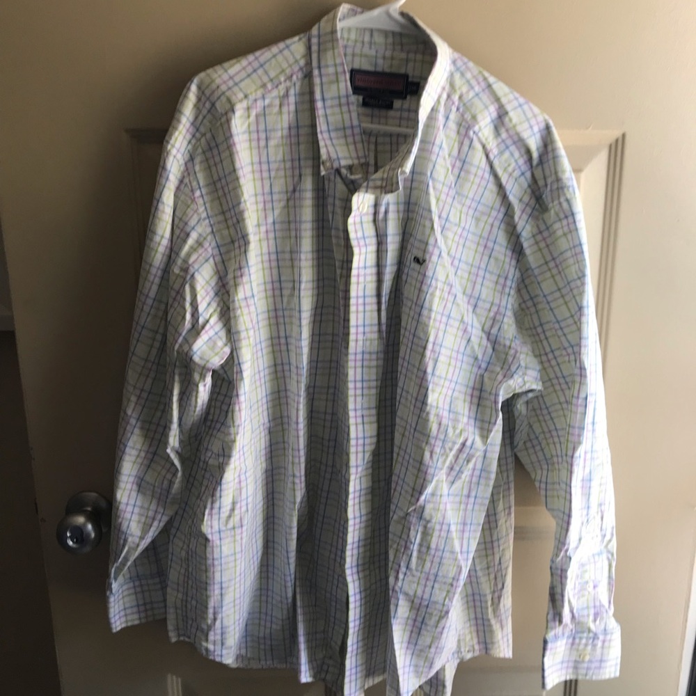 Men’s Vineyard Vines Button Up